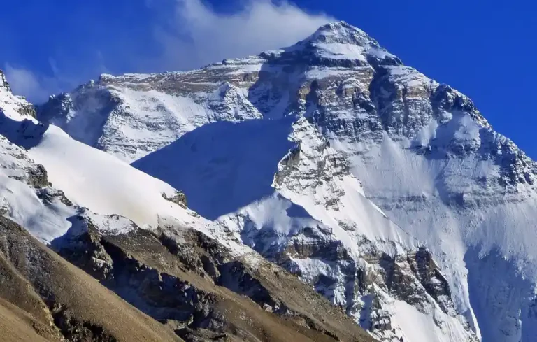 Green Boots sur l’Everest : Tragédie alpine révélée